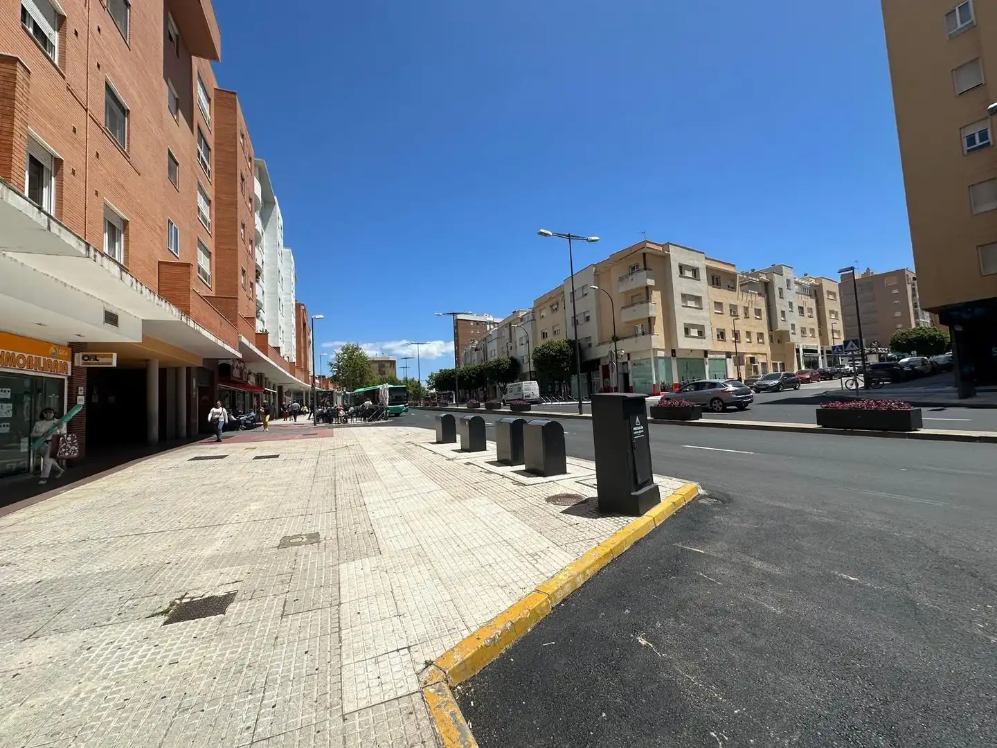 Vista exterior de Local de alquiler en San Fernando con Aire acondicionado y Amueblado