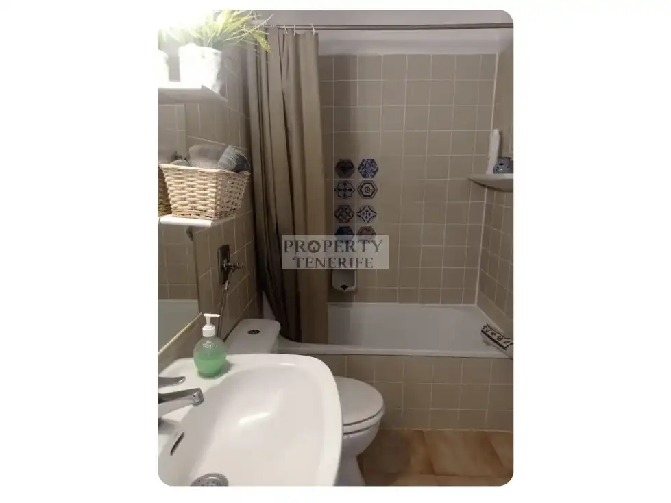 Bathroom of Apartments for sale in Arona  with Terrace, Swimming Pool and Furnished