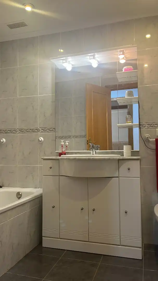 Bany de Pis en venda en Valencia amb Aire condicionat, Parquet i Terrassa