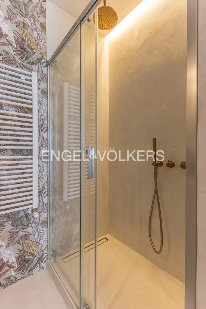 Badezimmer von Dachboden zur Miete in Madrid mit Klimaanlage, Heizung und Terrasse