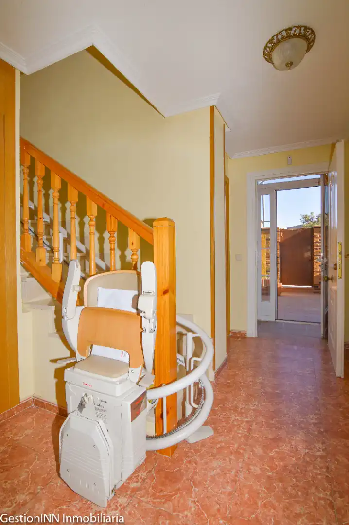 Semi-detached house with garden for sale in Calle Sesmo de Casarrubios, imagen 16