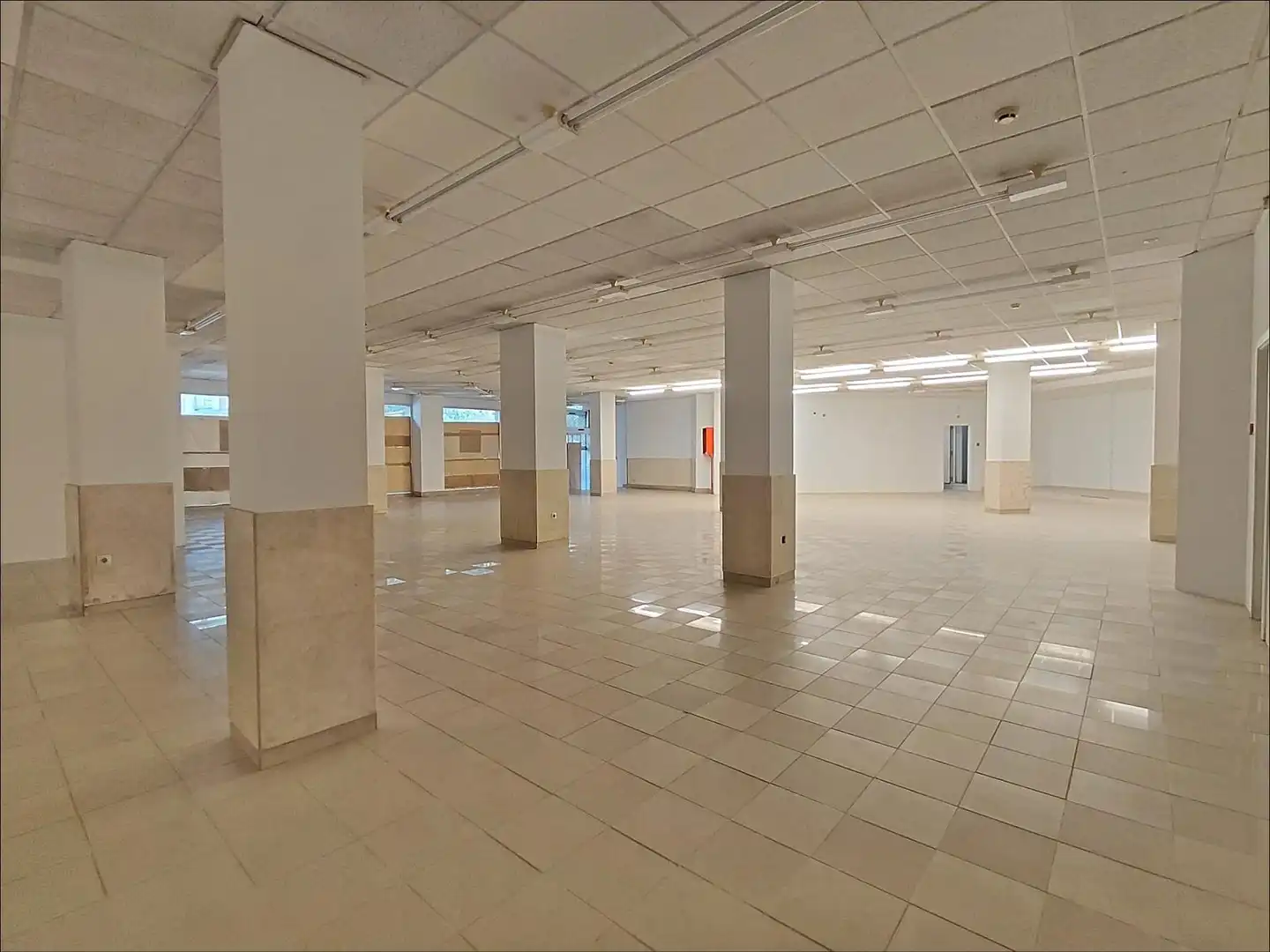 Local comercial en alquiler en Paseo Paseo de Colón, 11, imagen 19