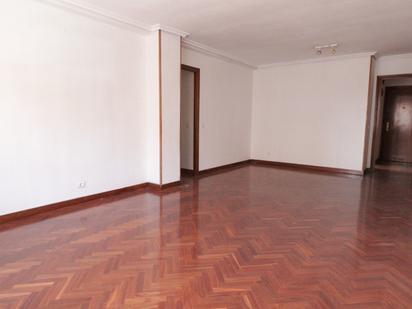 Living room of Flat for sale in Laguna de Duero  with Heating and Parquet flooring