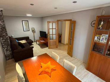 Apartament amb balcó en venda a RIO CENIA