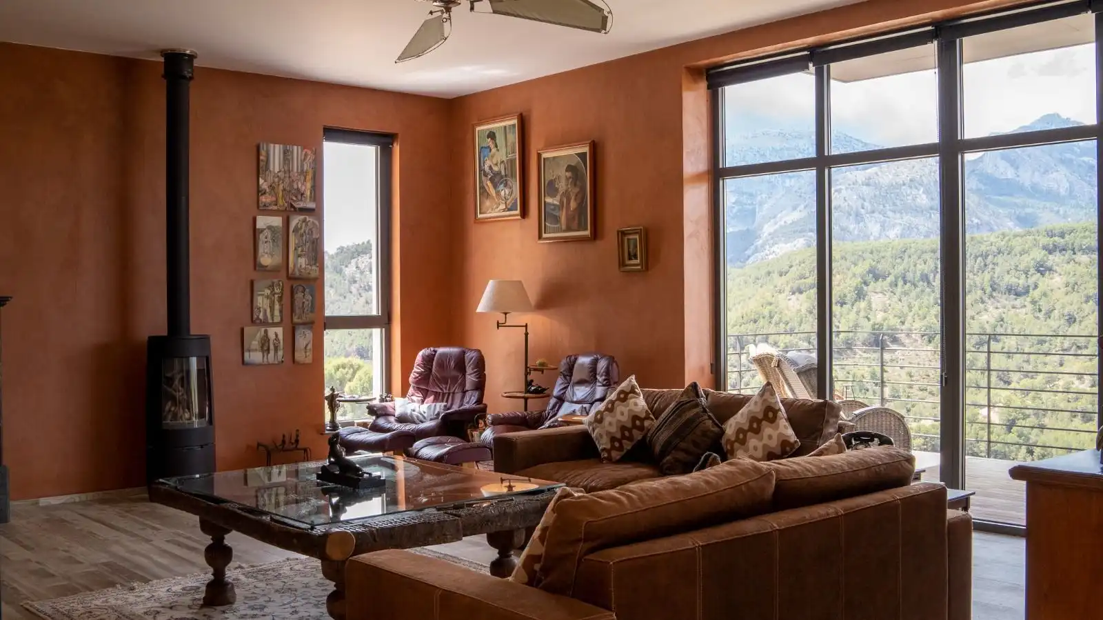 Sala de estar de Casa o chalet en venta en El Castell de Guadalest con Aire acondicionado, Calefacción y Jardín privado