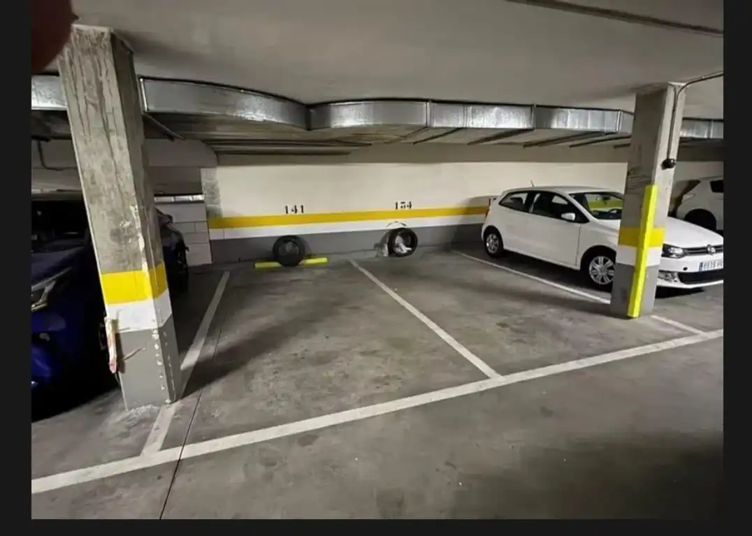Parking de Garaje en venta en Carabanchel
