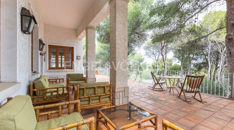 Exclusiva casa en Las Rotas con un terreno de 8000m