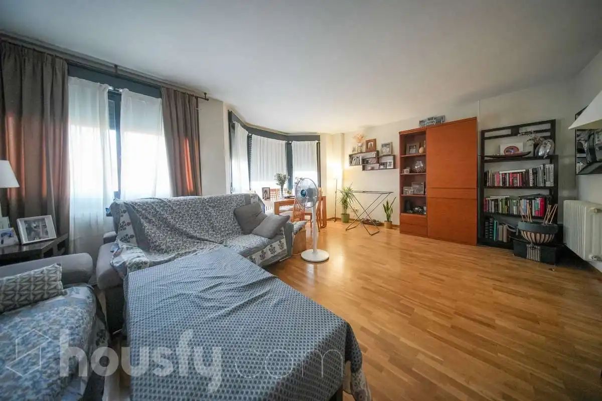Sala de estar de Piso en venta en Madrid con Aire acondicionado, Calefacción y Trastero