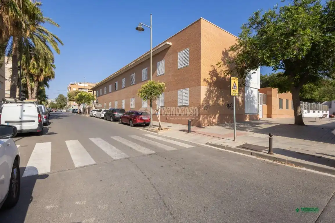 Piso en venta en Nueva Almería - Cortijo Grande - Vega de Acá