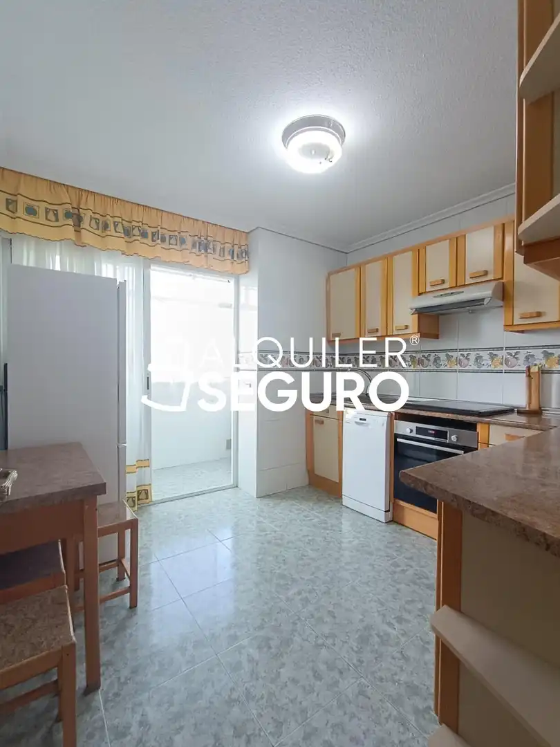 Flat for rent in Leiza, Orcasitas