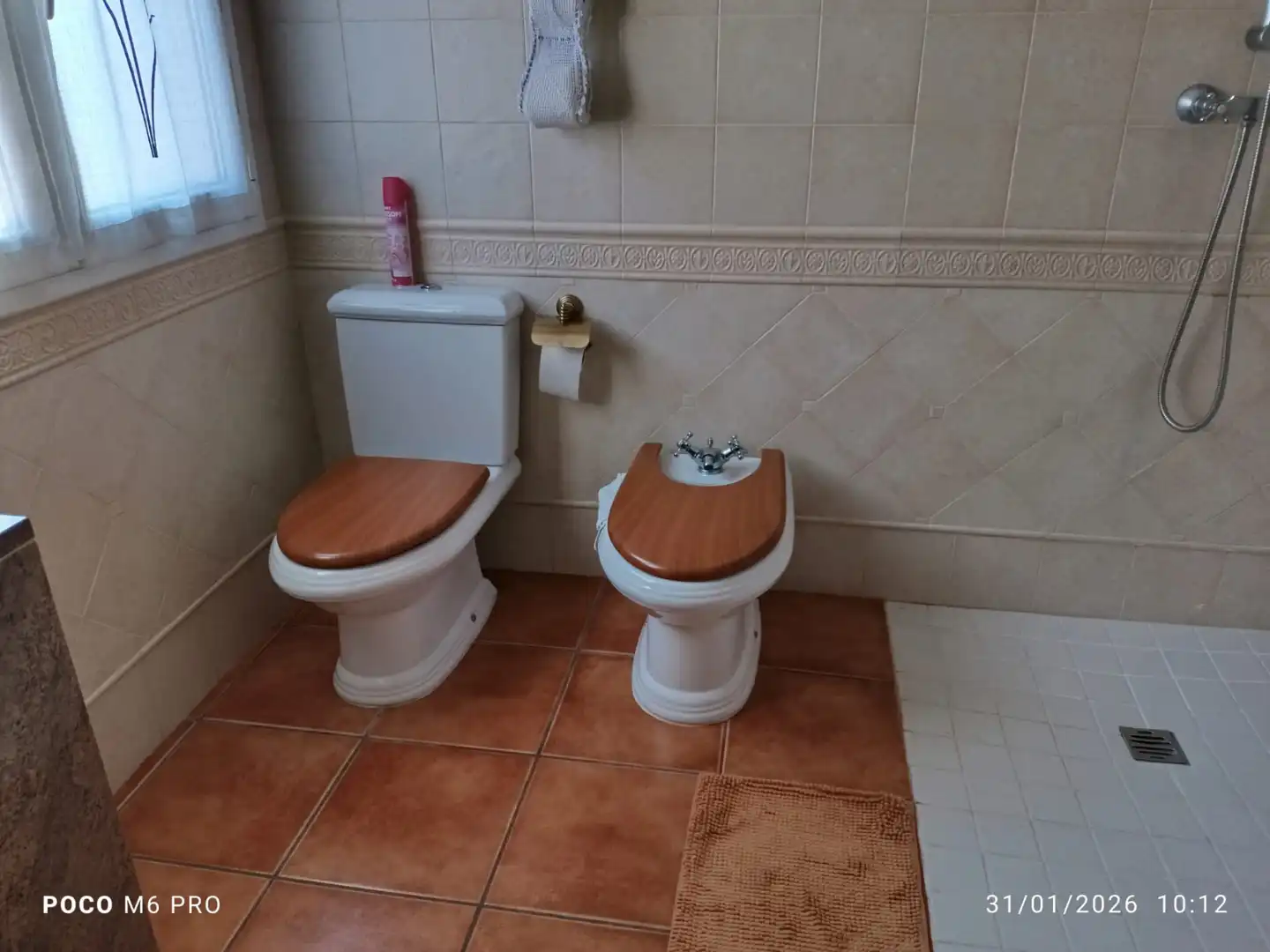 Badezimmer von Haus oder Chalet zum Verkauf in Palau-solità i Plegamans mit Heizung, Privatgarten und Terrasse
