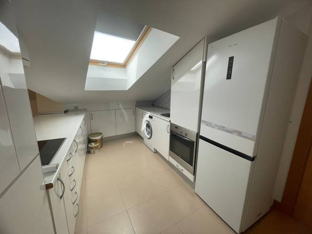 Apartamento en Alquiler en Avenida Alfoz de Quintanadueñas en Alfoz de Quintanadueñas