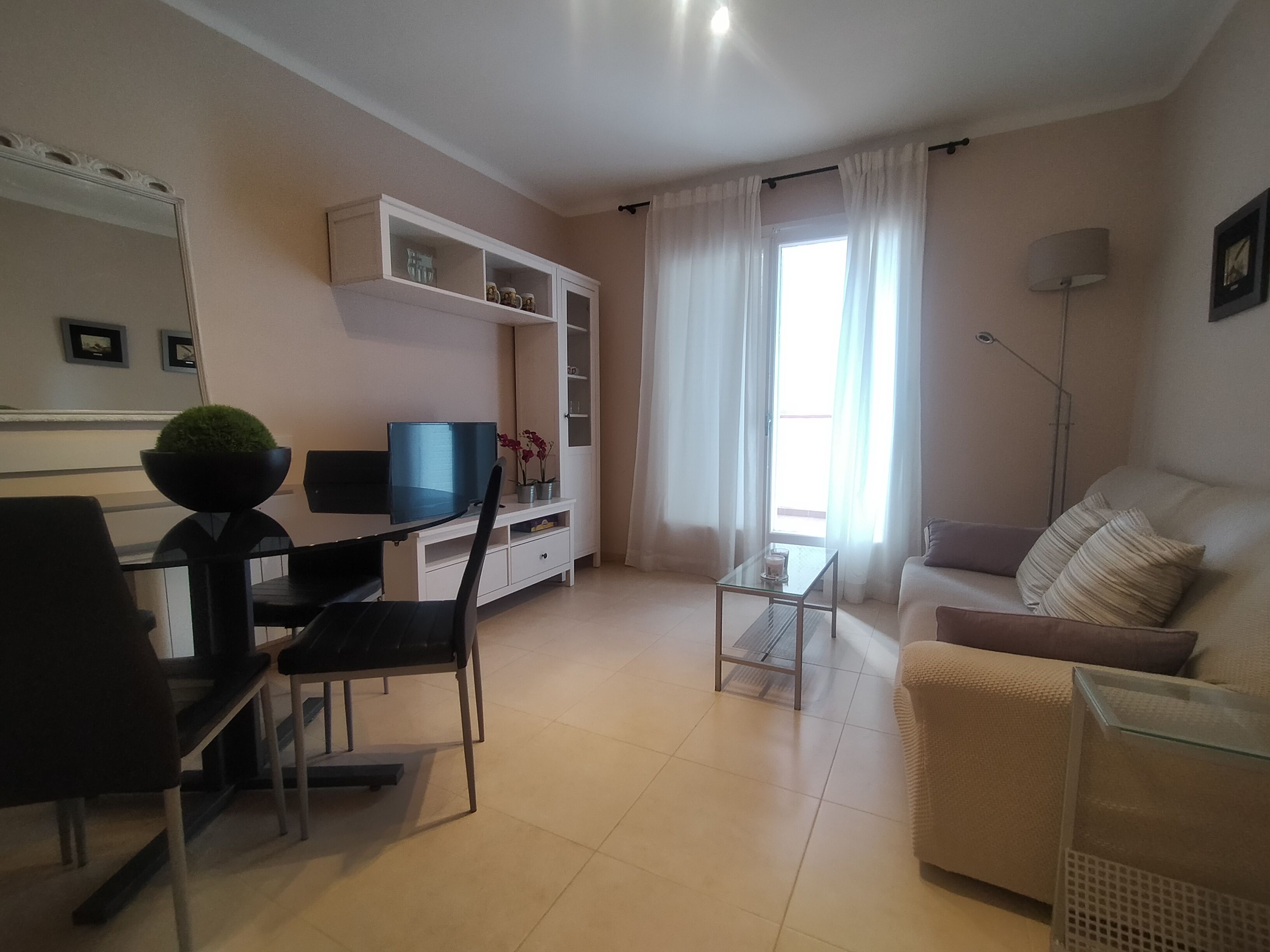 Planta baixa de lloguer a Carrer Cervantes, Centre