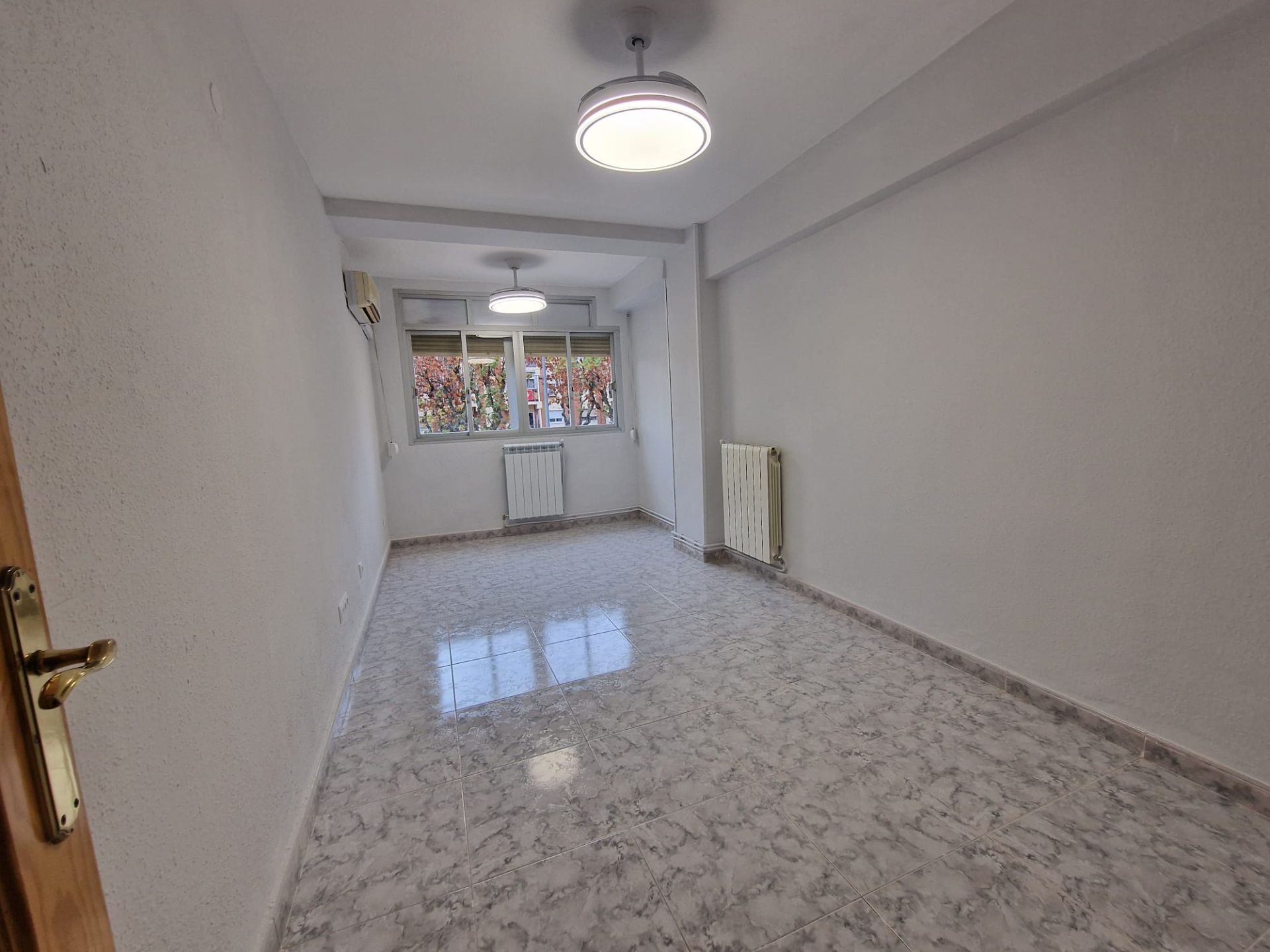 Dormitori de Pis de lloguer en Talavera de la Reina amb Aire condicionat i Calefacció