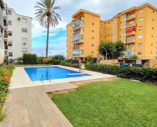 Piscina de Planta baixa en venda en Torremolinos amb Aire condicionat, Terrassa i Balcó