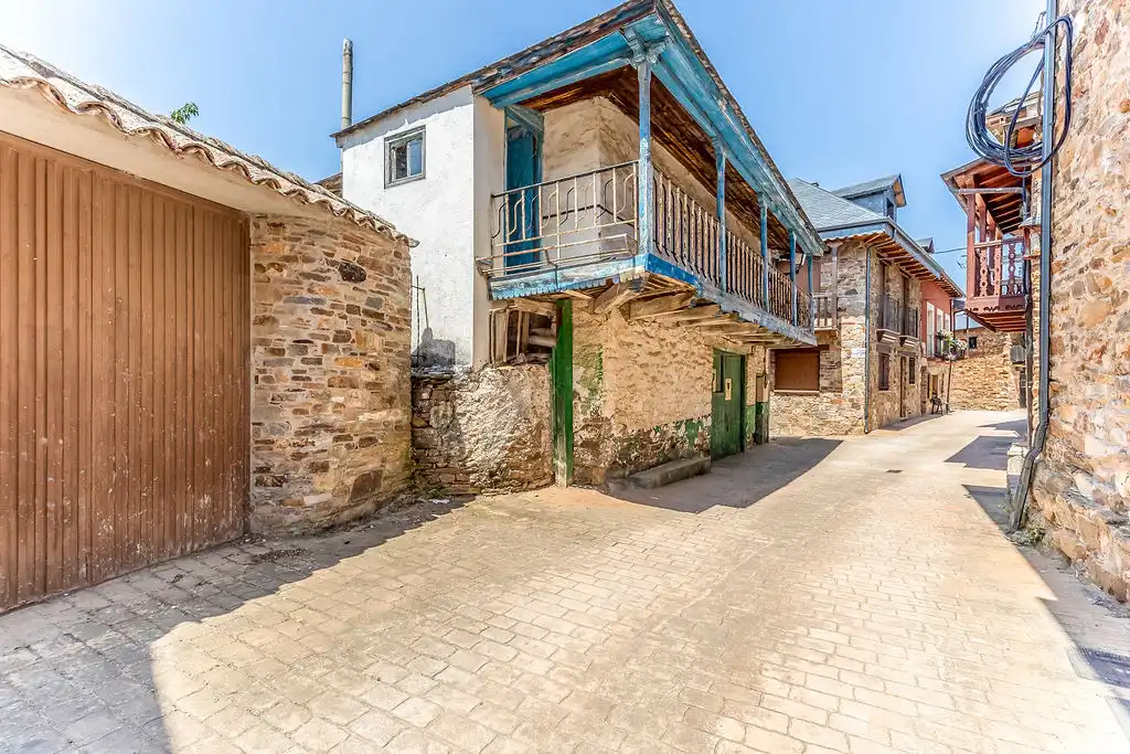Exterior view of Houses for sale in Molinaseca