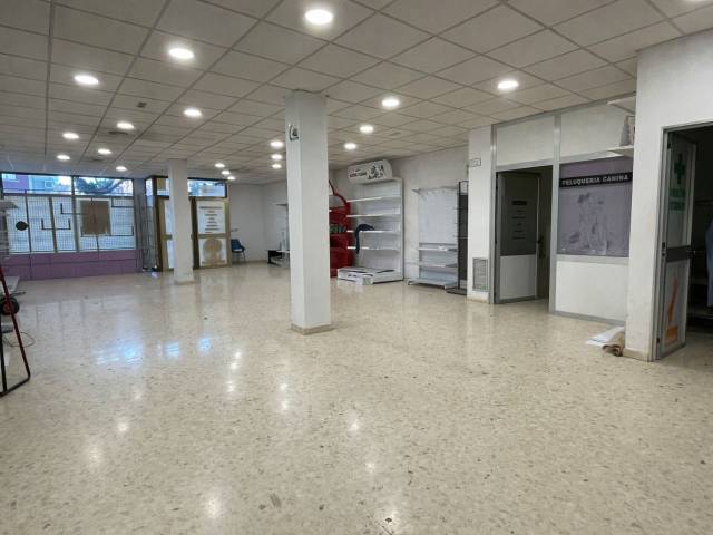 Local comercial en Alquiler en Calle Ciudad Deportiva Santa María, 14 en Alcañiz