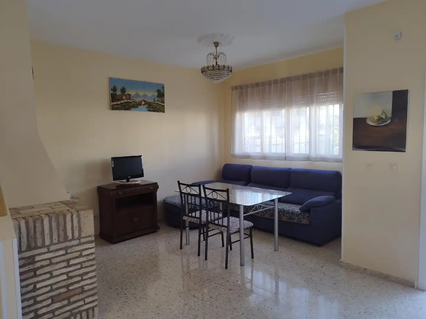 Casa aparellada en venda a Almadén de la Plata, imagen 7