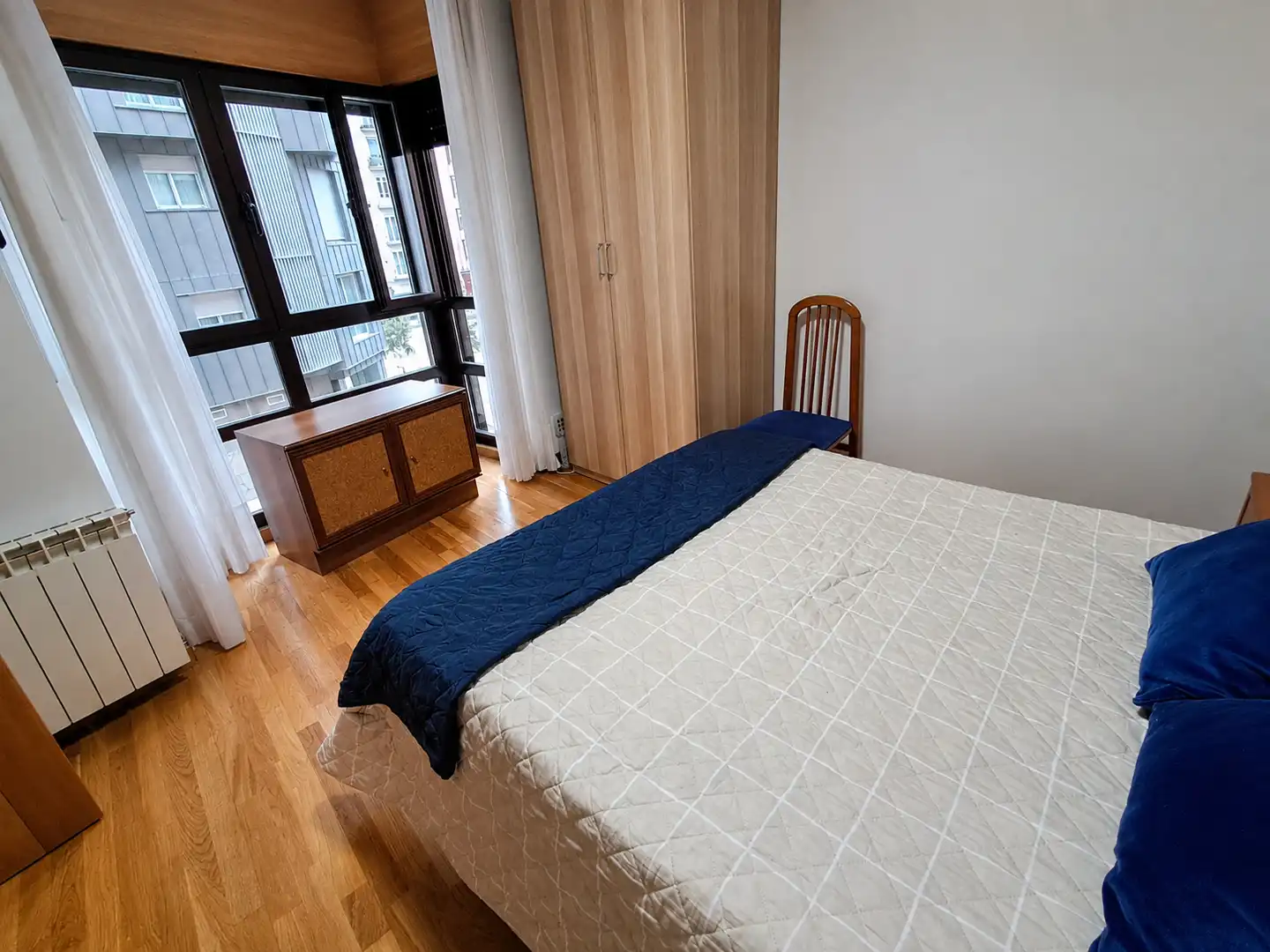 Habitación de Piso de alquiler en Santander con Calefacción, Amueblado y Horno