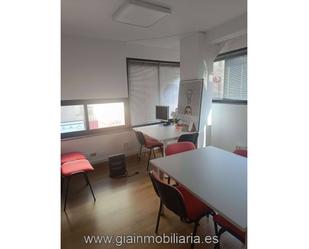 Office to rent in O Porriño  