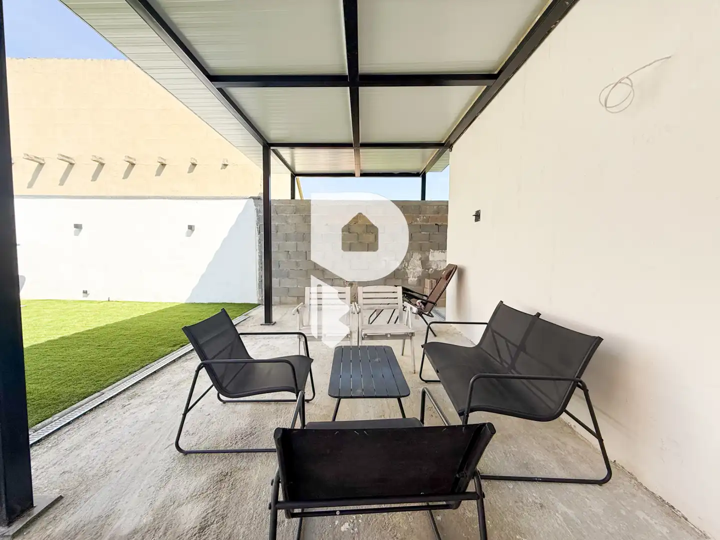 Terraza de Casa o chalet en venta en Sant Vicenç Dels Horts con Aire acondicionado, Calefacción y Jardín privado
