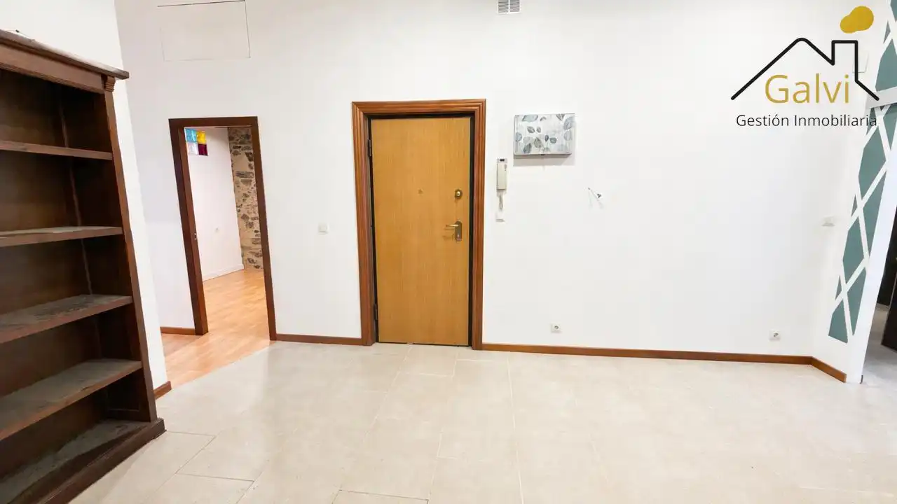 Piso en venta en Ferrol con Balcón
