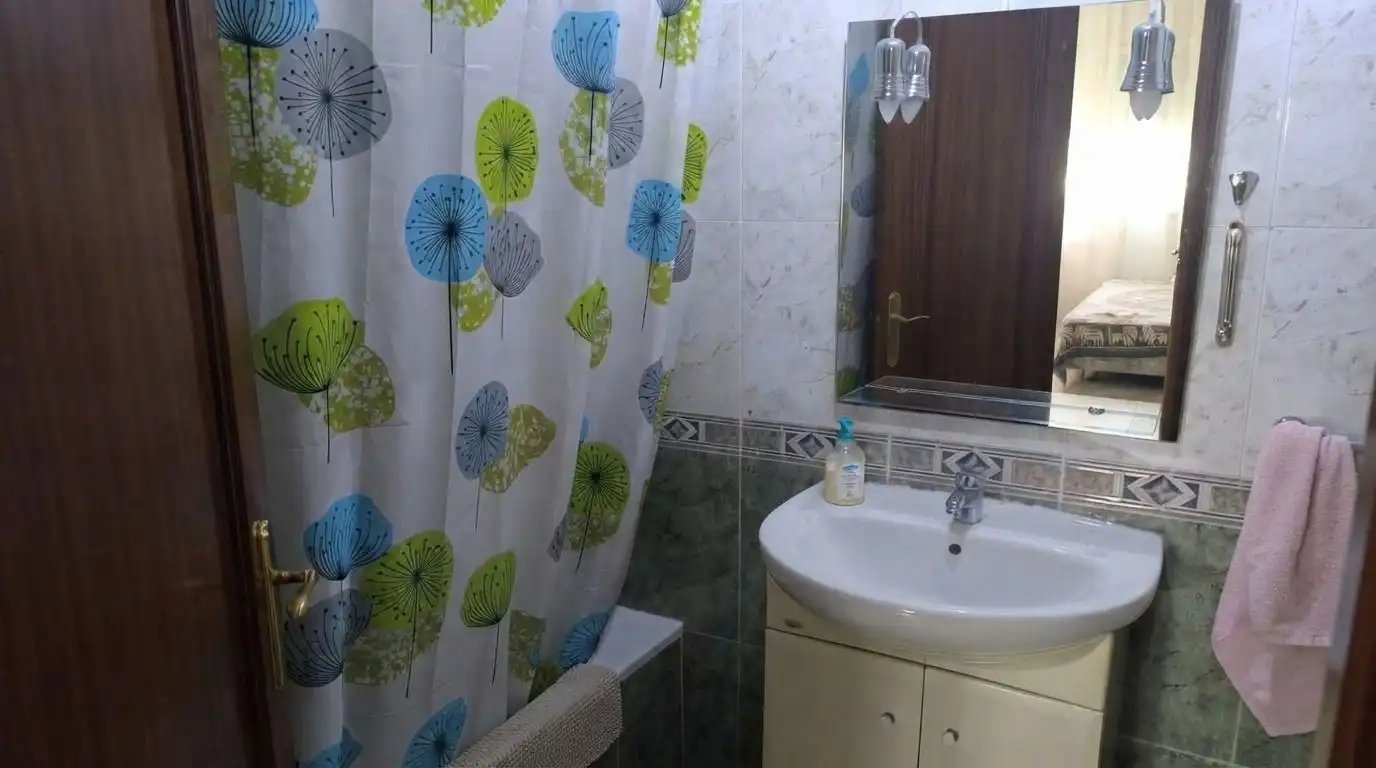 Bany de Pis en venda en Tarragona amb Aire condicionat, Calefacció i Terrassa