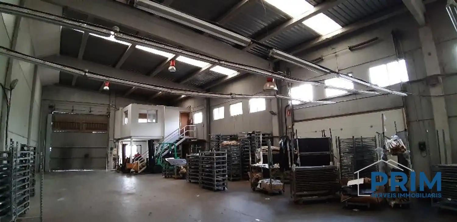 Nave industrial de alquiler en Reus