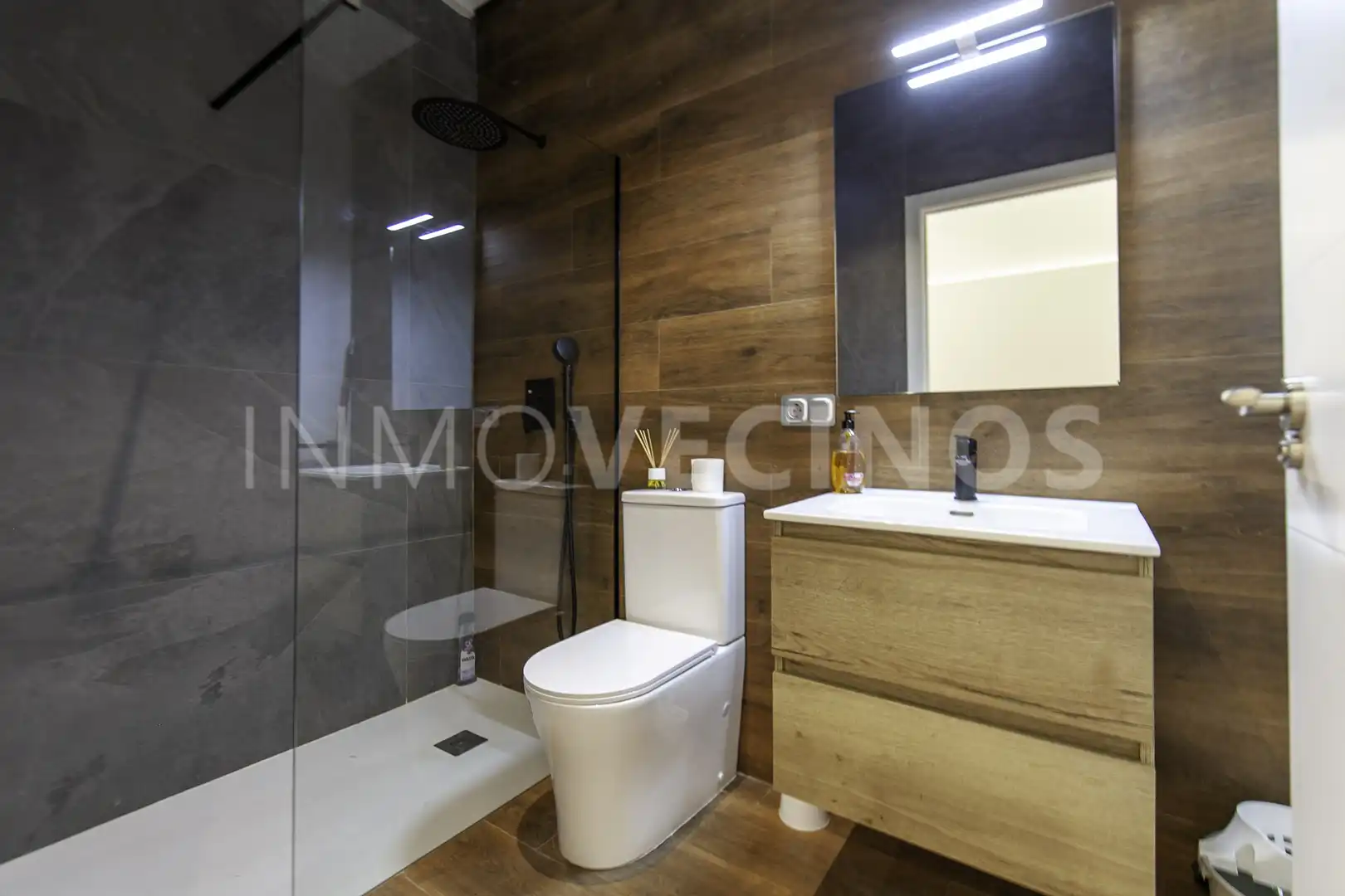 Baño de Piso en venta en Valencia