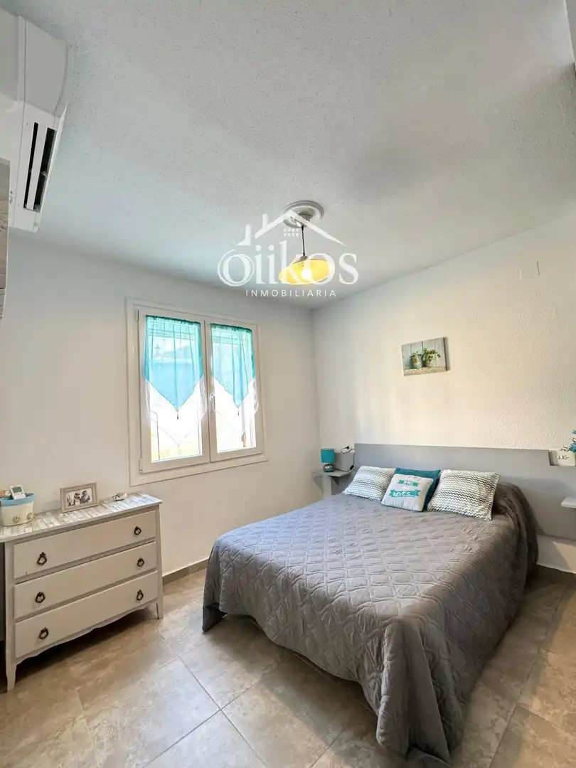 Bedroom of Houses for sale in San Felices de los Gallegos  with Heating, Parquet flooring and Swimming Pool