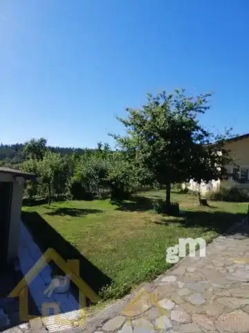 Casa o xalet en venda a O Corgo