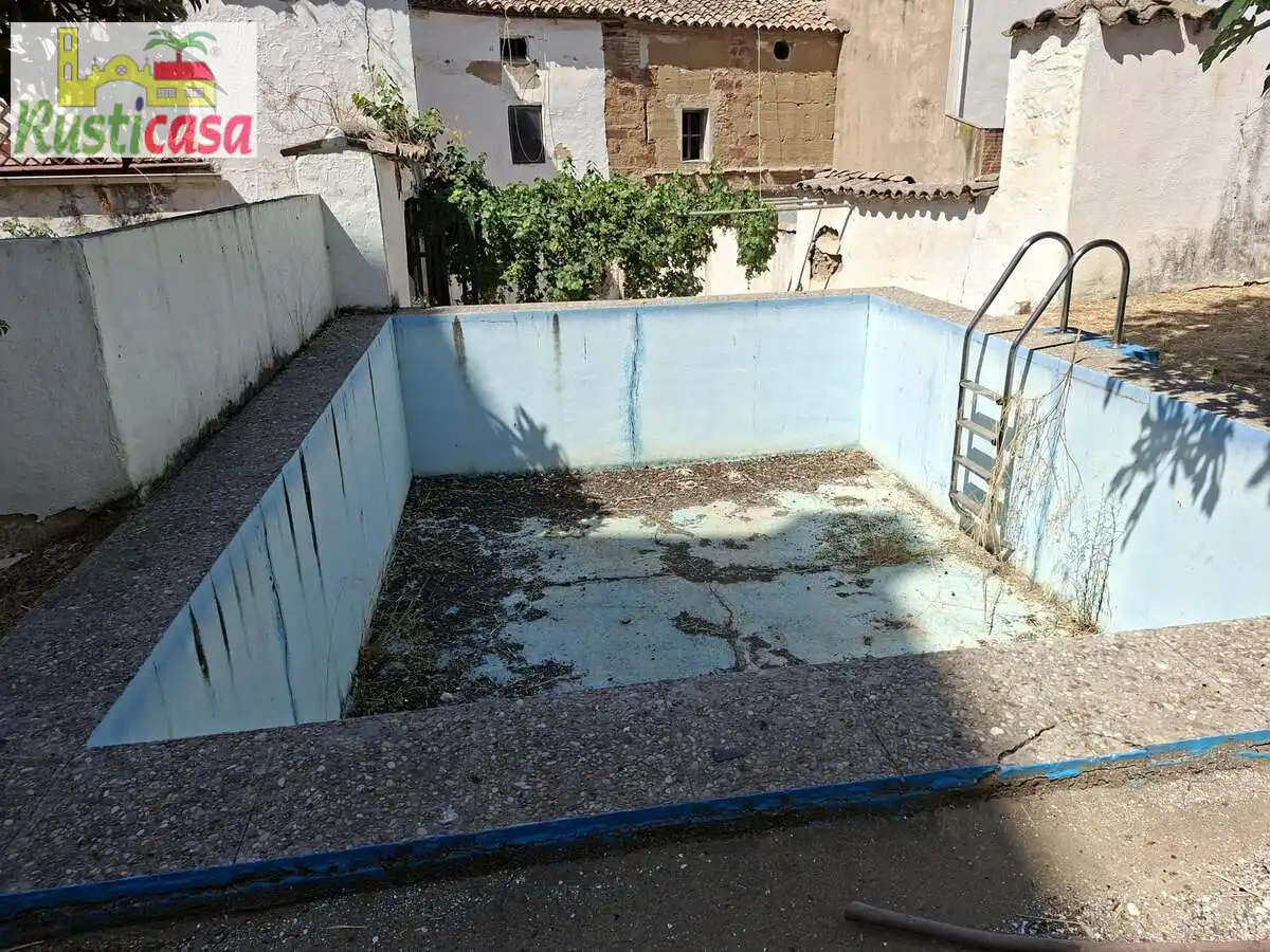 Swimming pool of Houses for sale in Bailén  with Terrace, Storage room and Swimming Pool