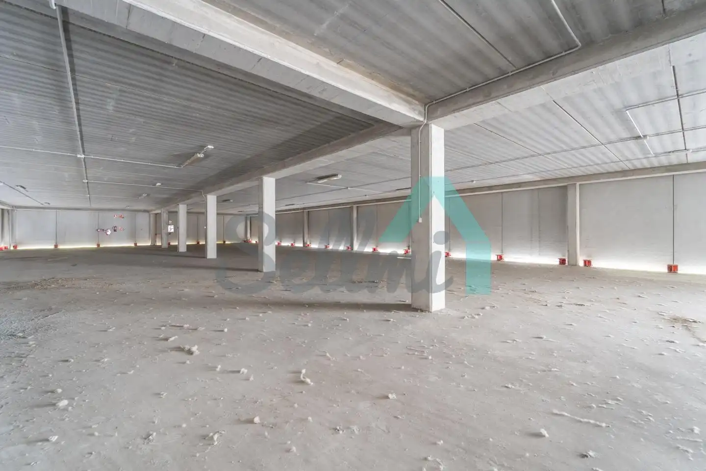 Nave industrial en venta en Oviedo 