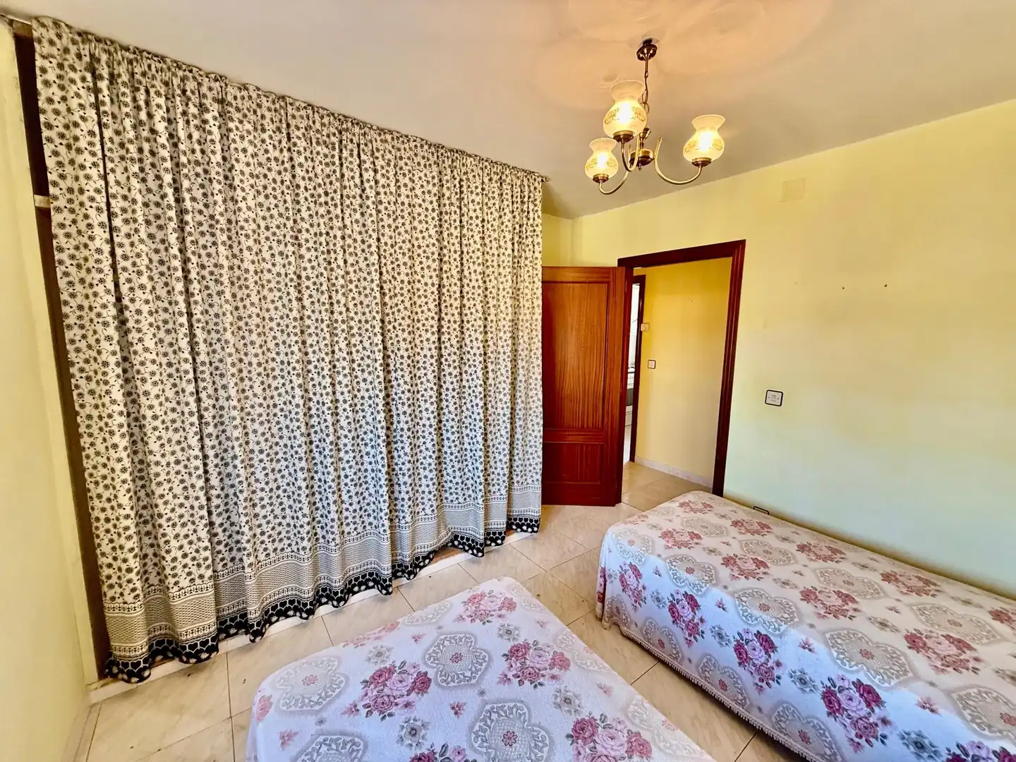 Bedroom of Buildings for sale in Villaquejida