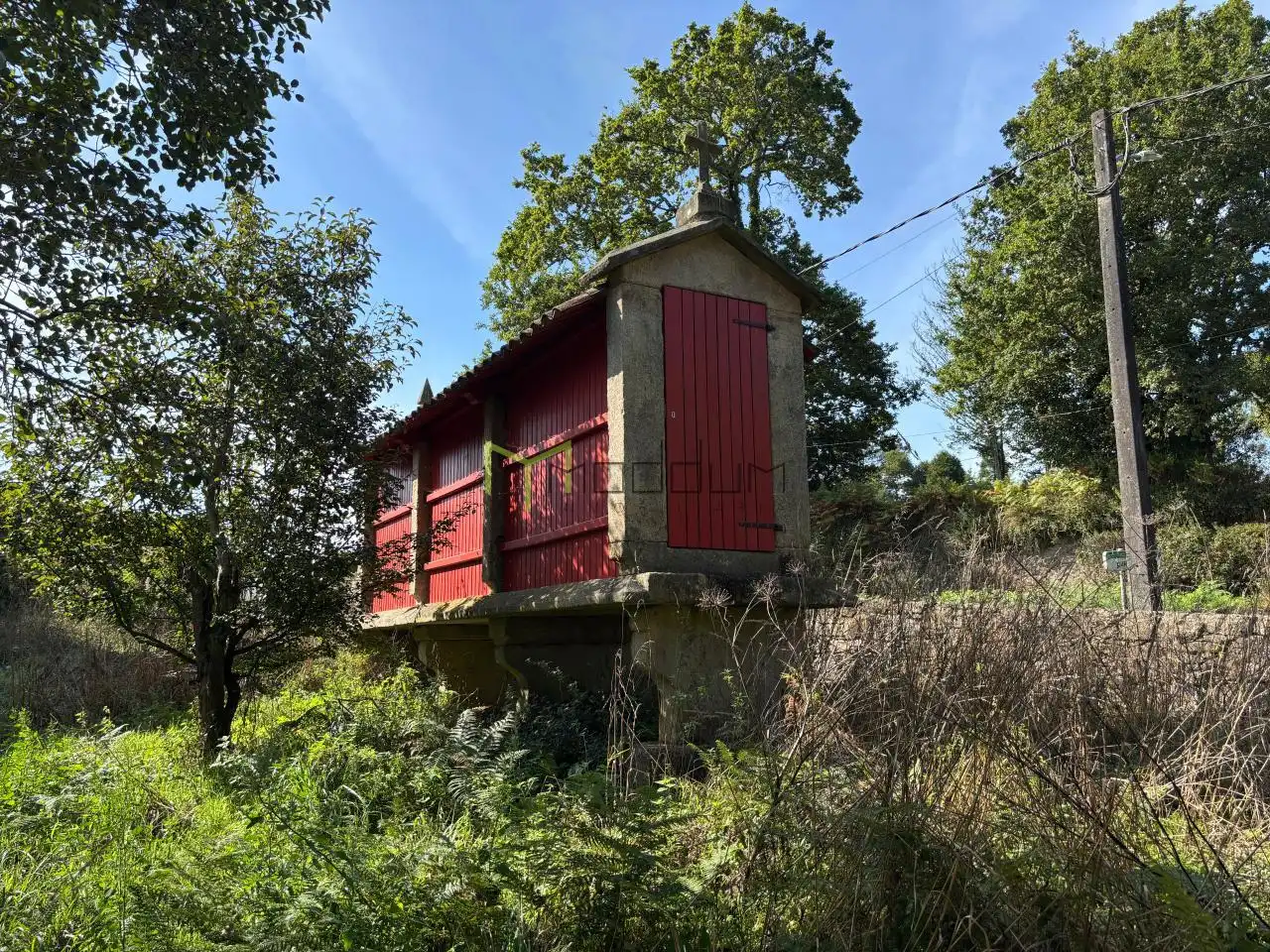 Vista exterior de Finca rústica en venda en Ames amb Calefacció i Jardí privat