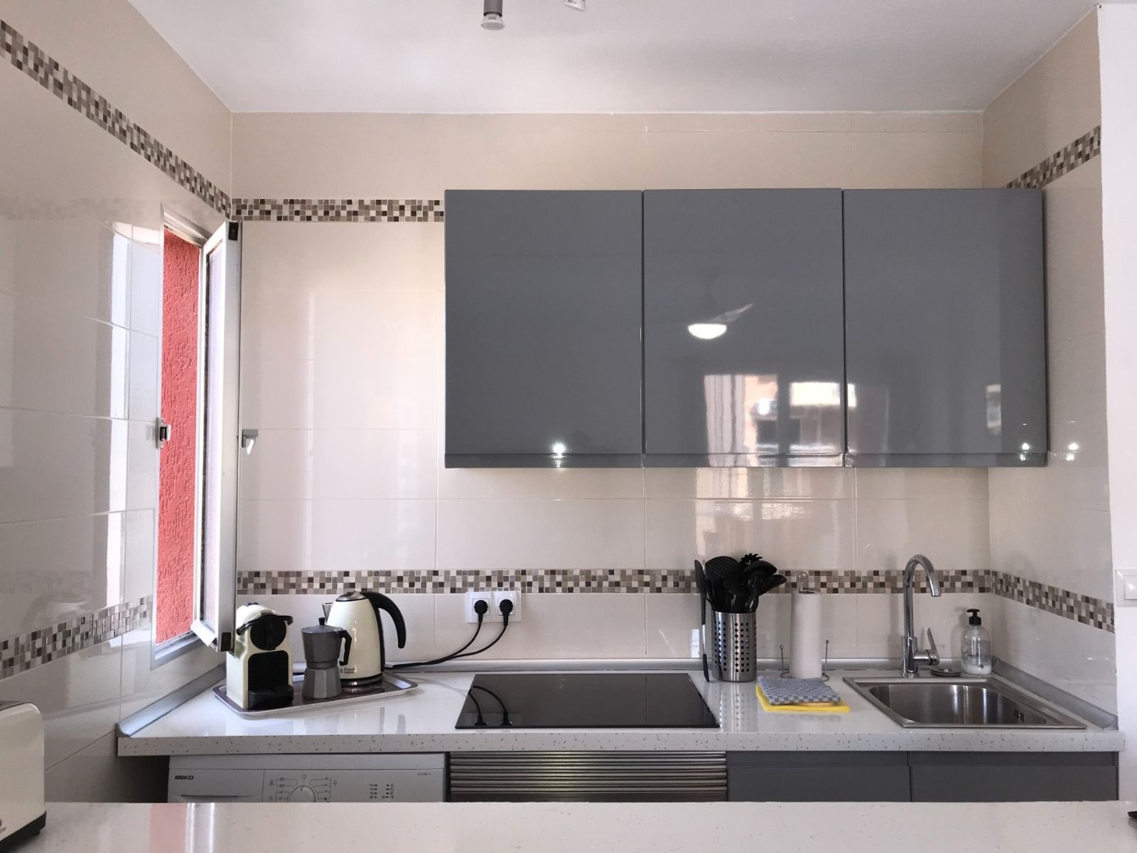Cuina de Apartament en venda en Benalmádena amb Aire condicionat, Terrassa i Moblat