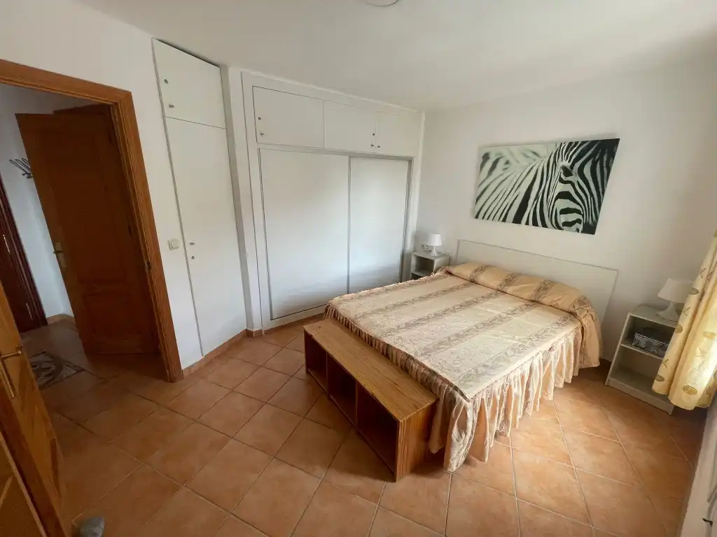 Dormitori de Apartament en venda en Torrox amb Terrassa, Piscina i Moblat