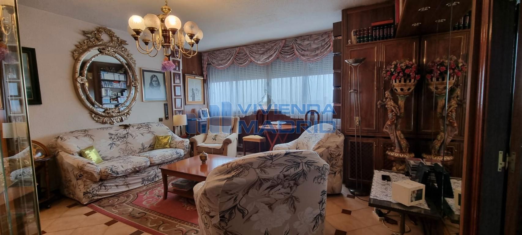 Living room of Flat for sale in  Madrid Capital  with Heating