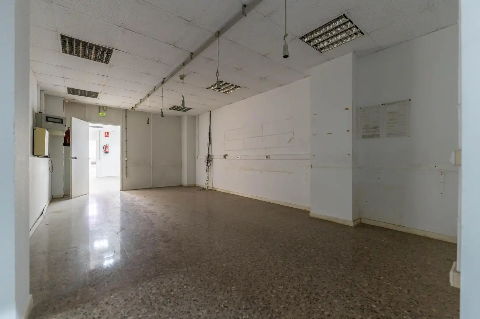 Gewerbefläche zur Miete in CALLE CORREDOR DEL GAS LOCAL 1-2 CASA 17 7 LO, imagen 19