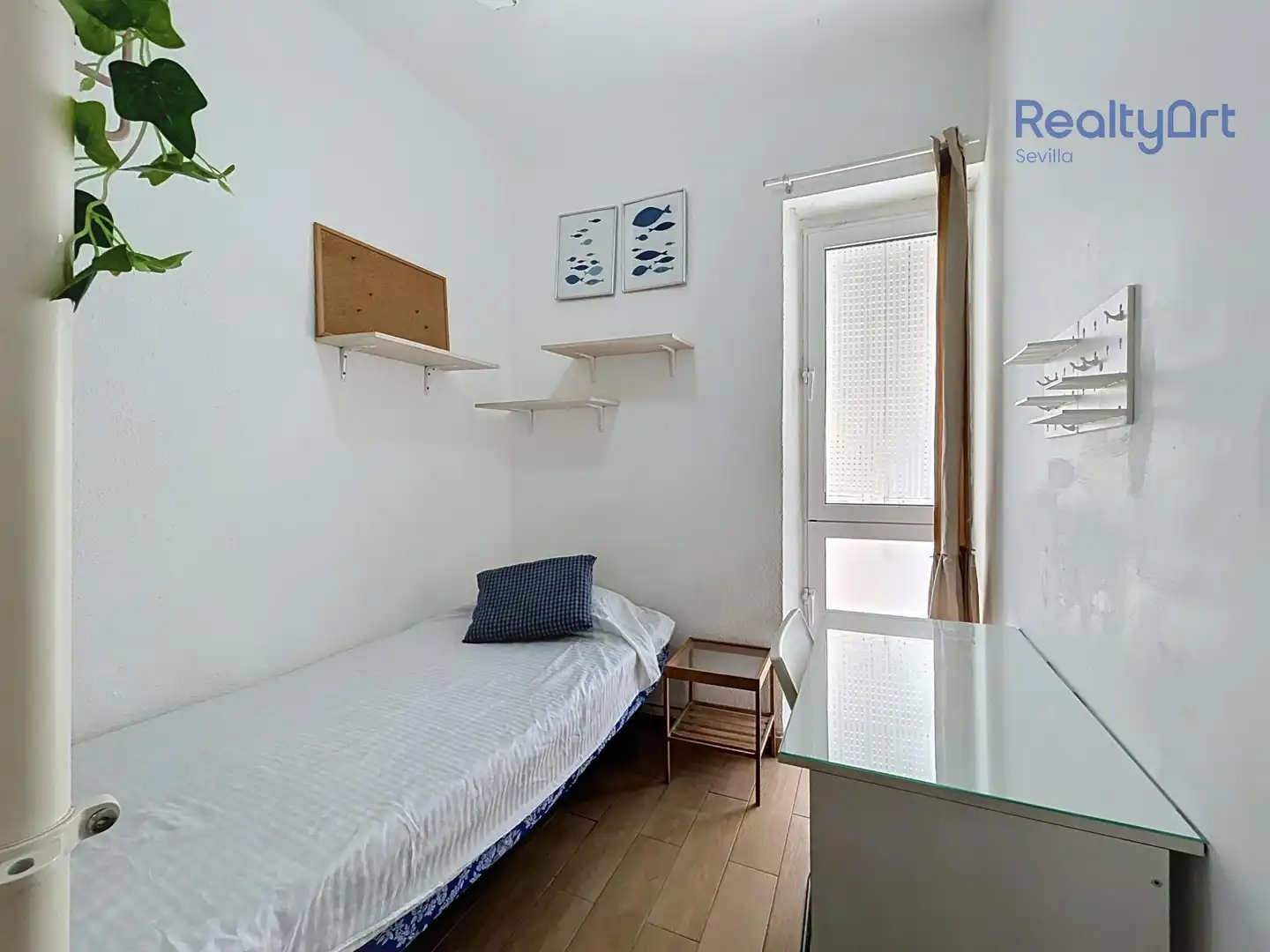 Habitación de Piso en venta en Sevilla