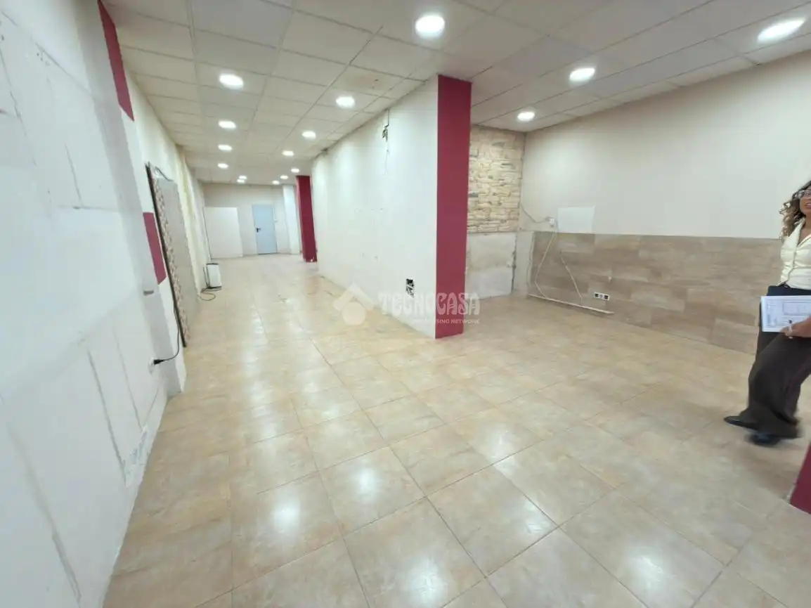 Local comercial en venda a Luis Lamarca, imagen 8