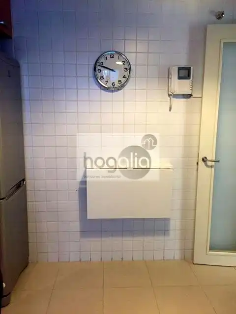 Bathroom of Flat for rent in Sevilla  with Air Conditioner, Terrace and Furnished