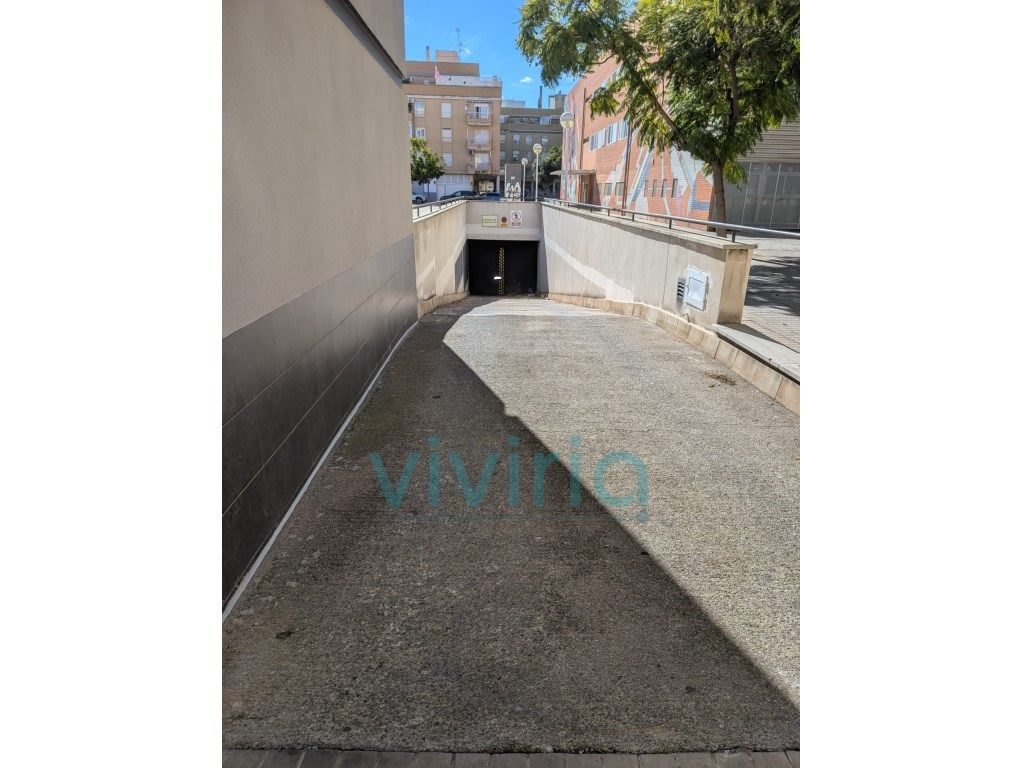 Garatge de lloguer a Calle Daoiz, Centro Puerto, Puerto de Sagunto