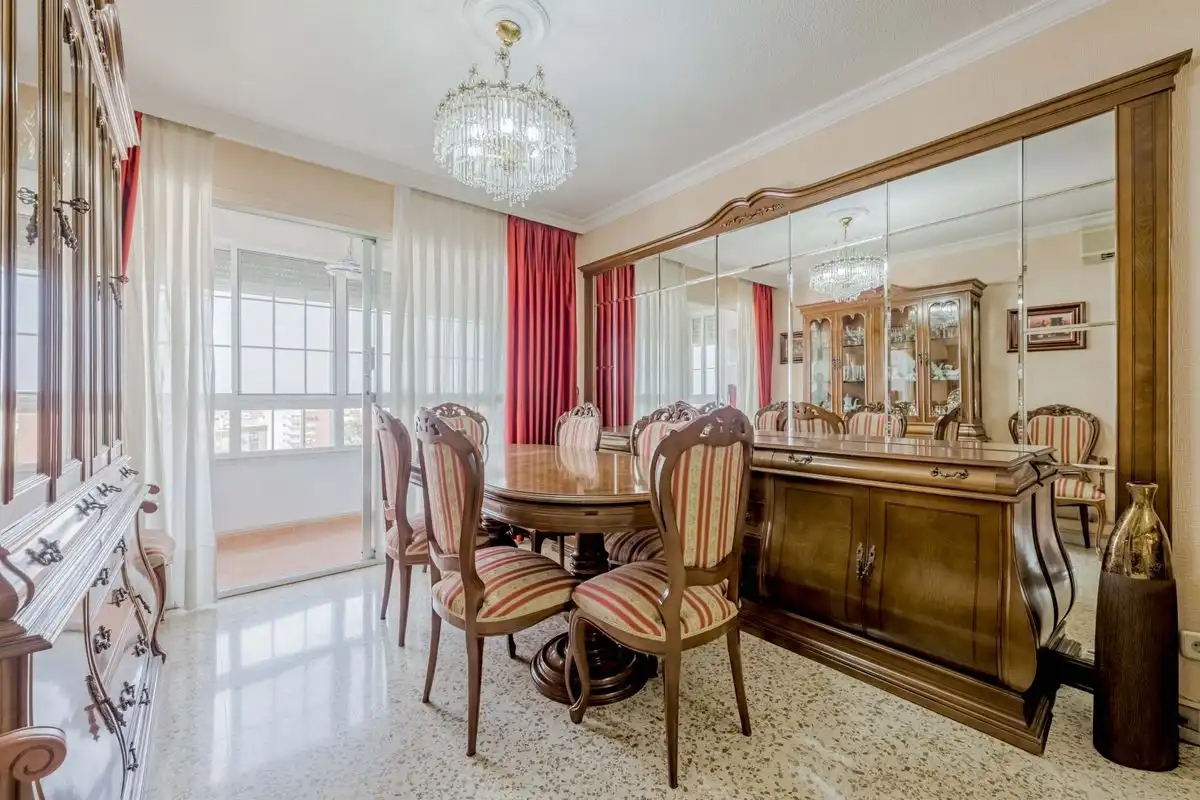 Comedor de Piso en venta en Sevilla con Aire acondicionado, Calefacción y Terraza