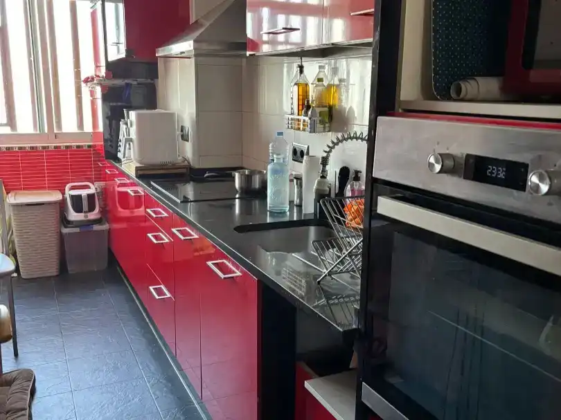 Küche von Wohnung zum Verkauf in Fuenlabrada mit Schwimmbad und Balkon