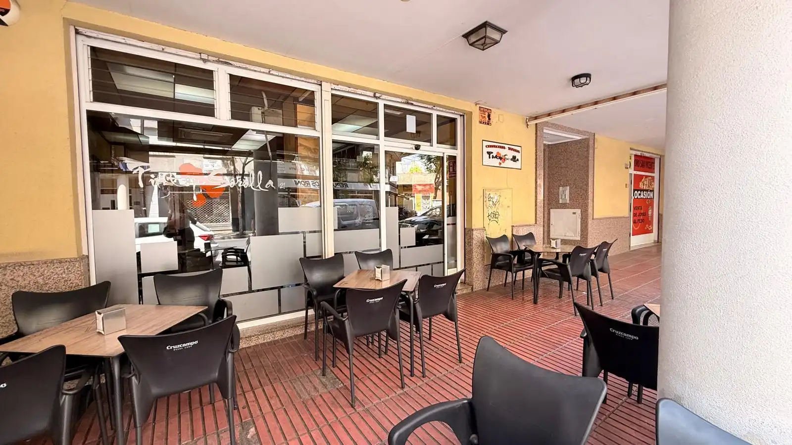 Local comercial en traspàs a Carrer Pintor Sorolla