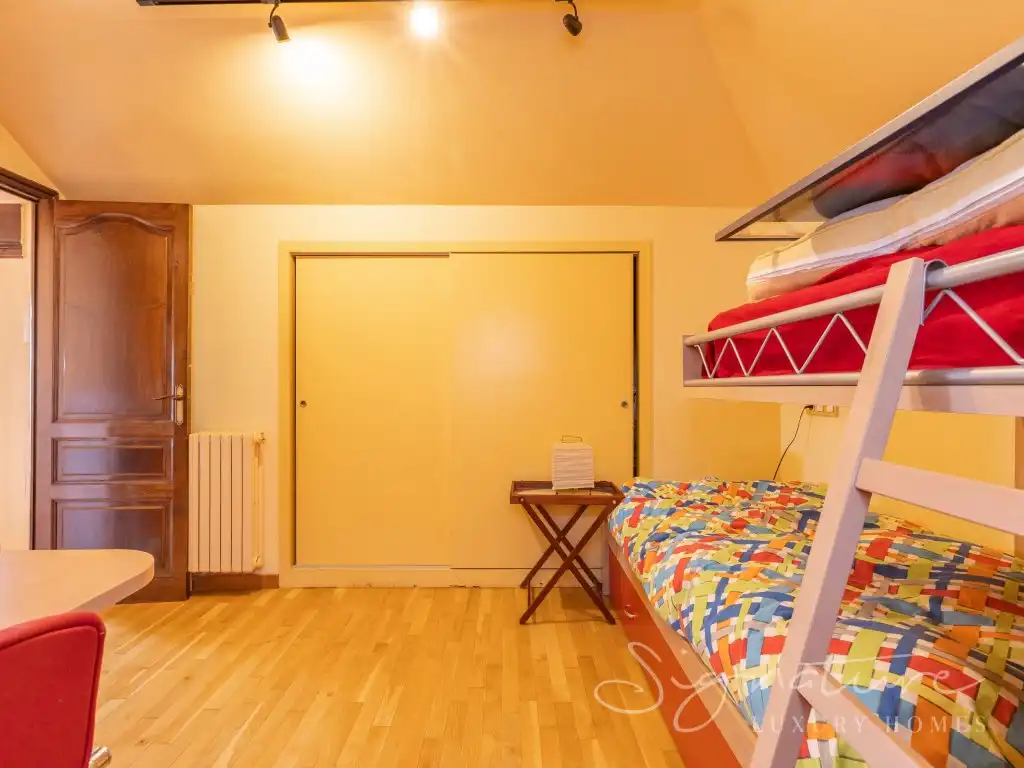 Habitación de Ático en venta en Sant Cugat del Vallès con Aire acondicionado