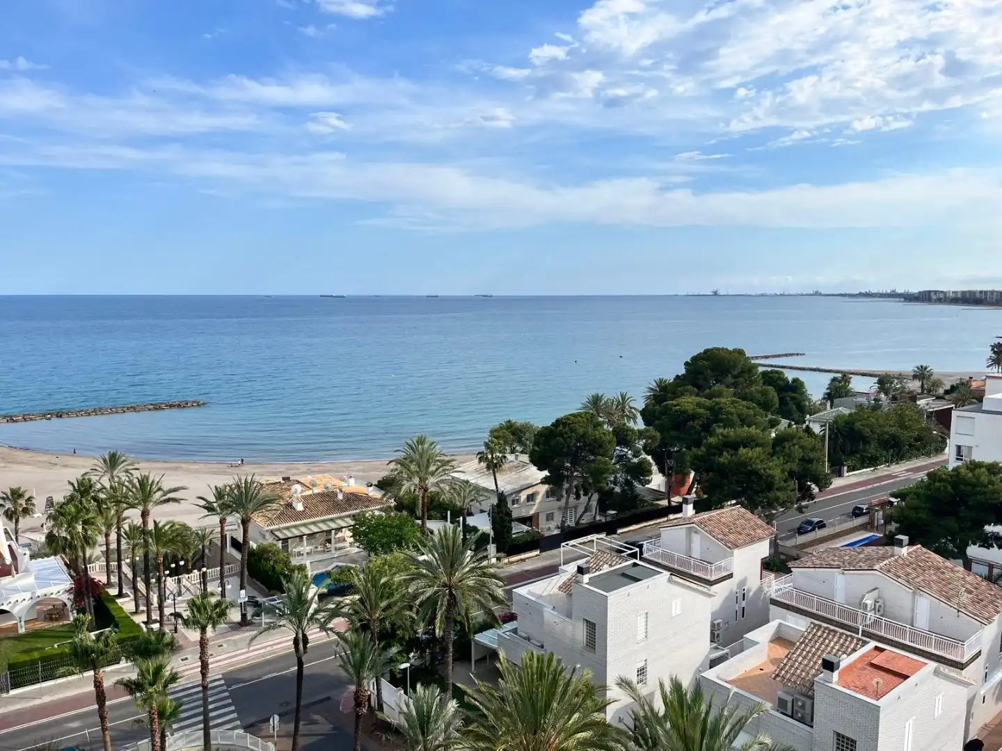 Exterior view of Flat for rent in Benicasim / Benicàssim  with Air Conditioner, Heating and Furnished