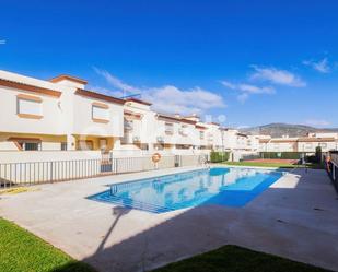 Vista exterior de Casa o xalet en venda en Sierra de Yeguas amb Terrassa i Piscina