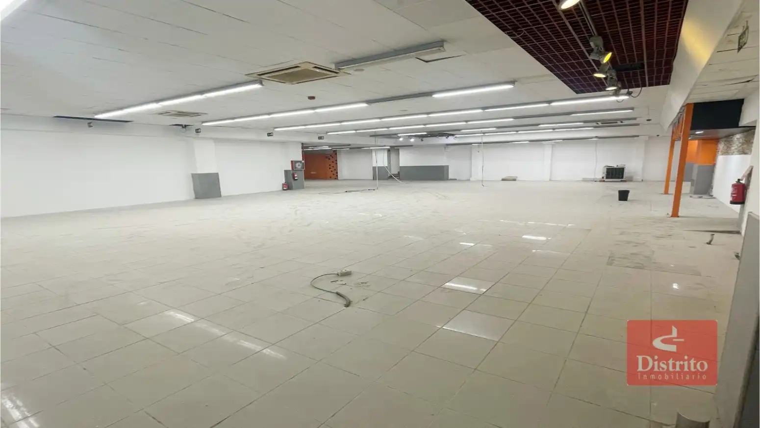 Locale commerciale in affitto a Santander - Guevara 14, imagen 4